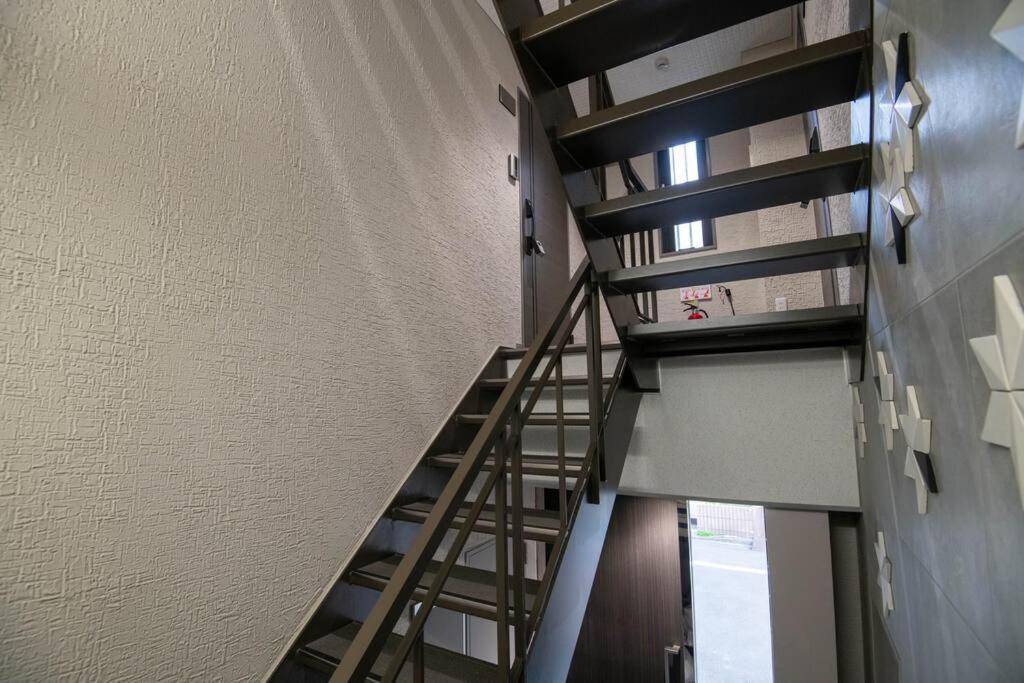 浅草禅心居301室 浅草駅徒歩15分 2024年4月ニューオープン 43平米丸貸し切り ダブルベット2台と畳敷き布団2組 家庭式用品設備完備 Tokyo Exterior photo